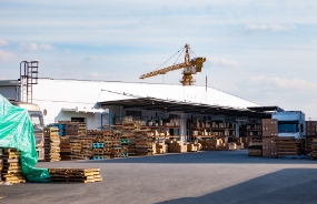 中大咨詢與國內某領先地產發展商溝通實體企業戰略轉型互聯網項目