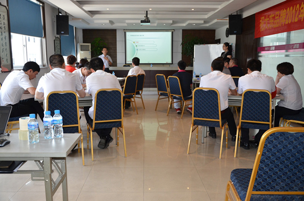 中大咨詢:效果突出、成果累累、客戶贊賞——浙江某大型鞋業集團人力資源整體提升項目戰略工作坊工作記 中大咨詢:效果突出、成果累累、客戶贊賞——浙江某大型鞋業集團人力資源整體提升項目戰略工作坊工作記