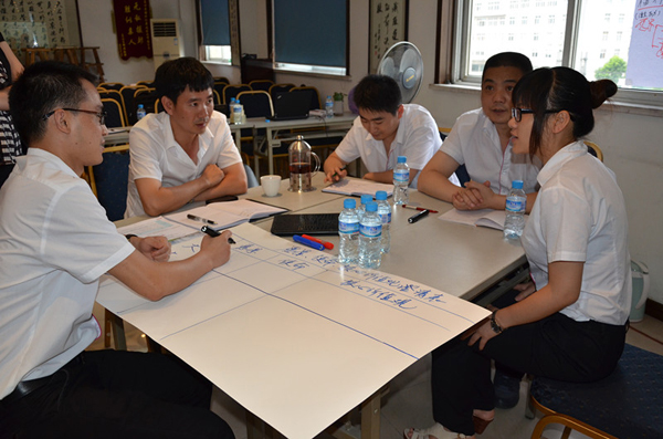 中大咨詢:效果突出、成果累累、客戶贊賞——浙江某大型鞋業集團人力資源整體提升項目戰略工作坊工作記 中大咨詢:效果突出、成果累累、客戶贊賞——浙江某大型鞋業集團人力資源整體提升項目戰略工作坊工作記