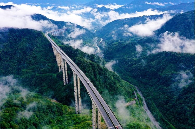 川高公司 川高公司