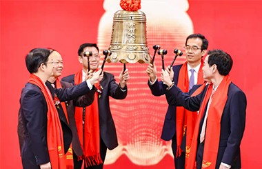 祝賀我們的客戶廣東粵海飼料集團在深交所主板上市成功！