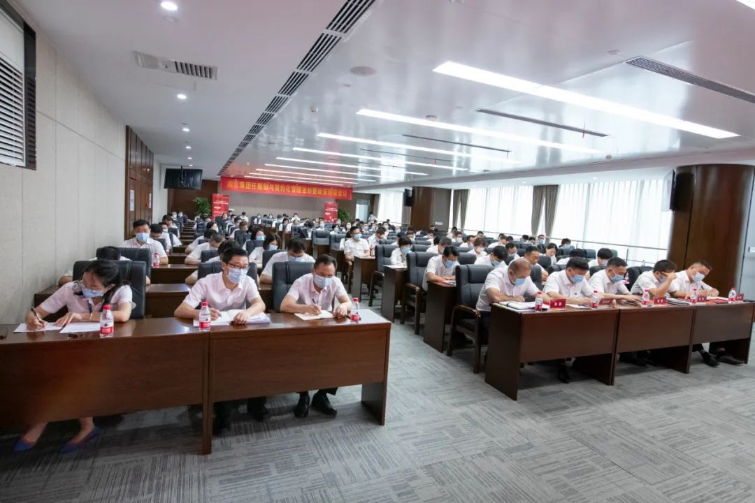 湘江集團經(jīng)理層成員任期制和契約化管理簽約儀式舉行,中大咨詢整理 湘江集團經(jīng)理層成員任期制和契約化管理簽約儀式舉行,中大咨詢整理