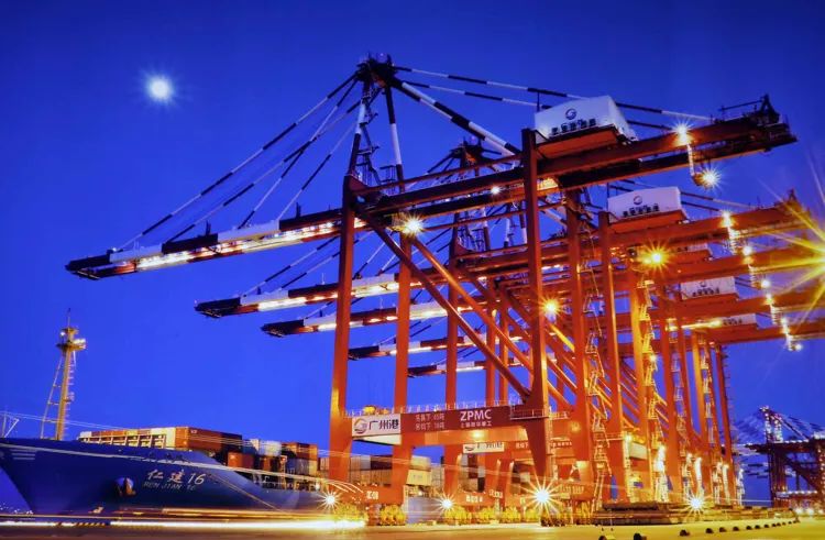 繁忙的廣州港南沙港區,中大咨詢整理 繁忙的廣州港南沙港區,中大咨詢整理