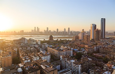 南昌市某區“十三五”規劃綱要實施情況中期評估項目