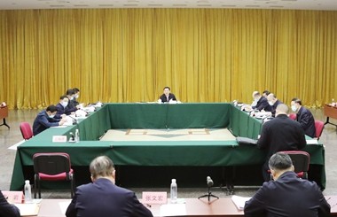 國資委黨委認真傳達學習中央全面深化改革委員會第二十四次會議精神 加快建設世界一流企業 推進國有企業打造原創技術策源地