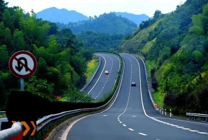 祝賀中大咨詢100+合作客戶入圍“中國交通500強”企業(yè)榜單！